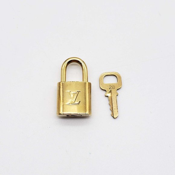 Authentic Louis Vuitton Lock and Key - Picture 2 of 7